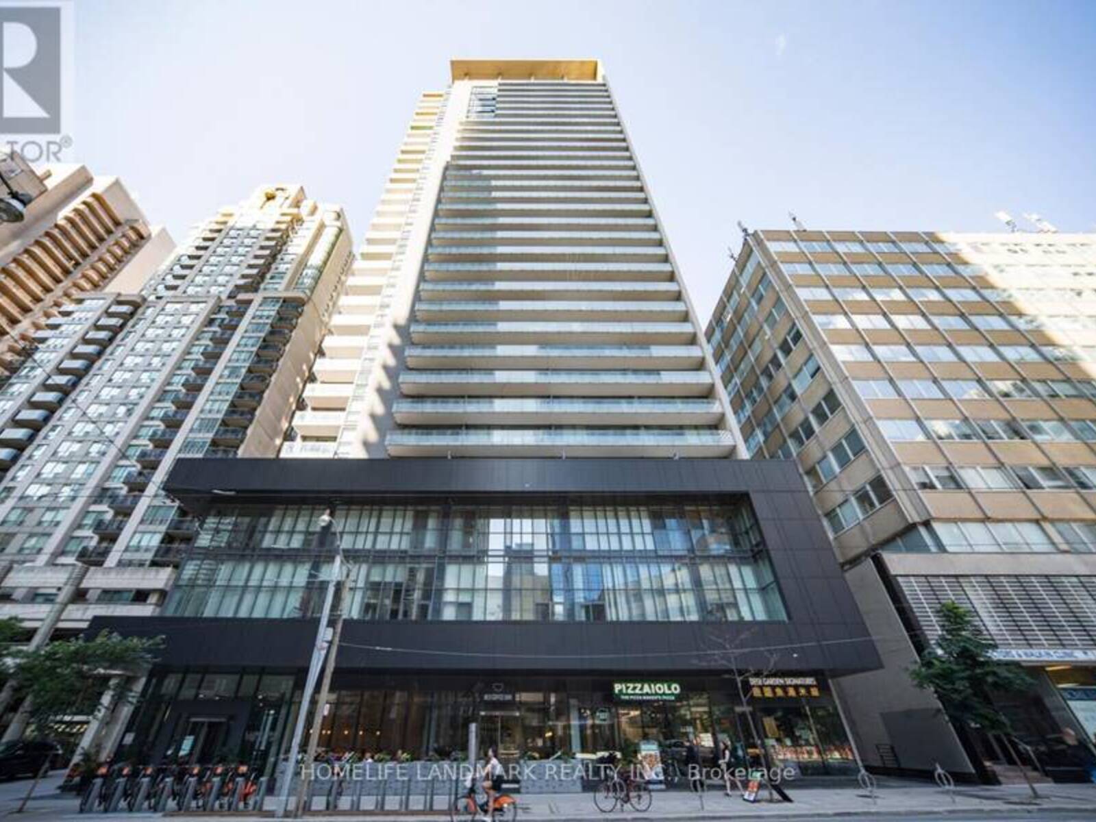 1703 - 770 BAY STREET, Toronto, Ontario M5G 0A6