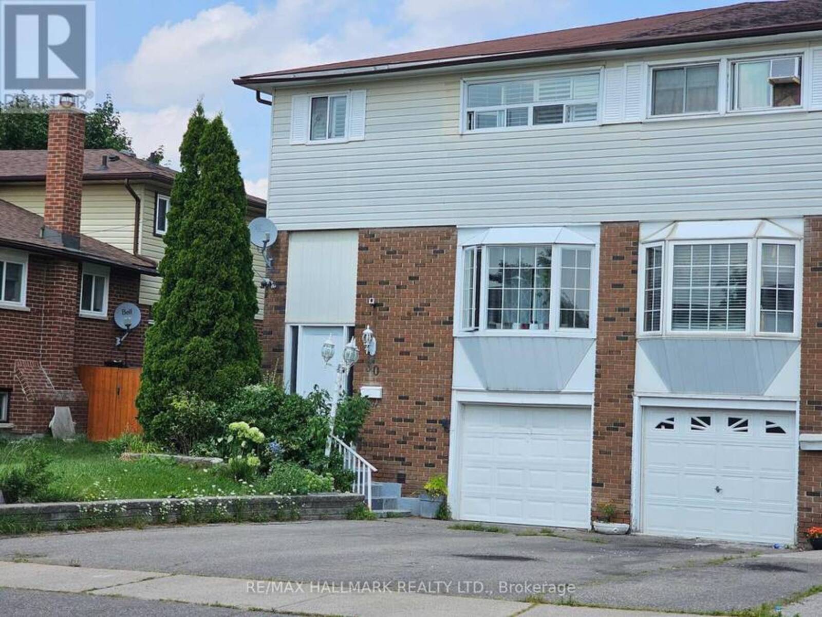 30 MERTON ROAD, Brampton, Ontario L6V 2V6