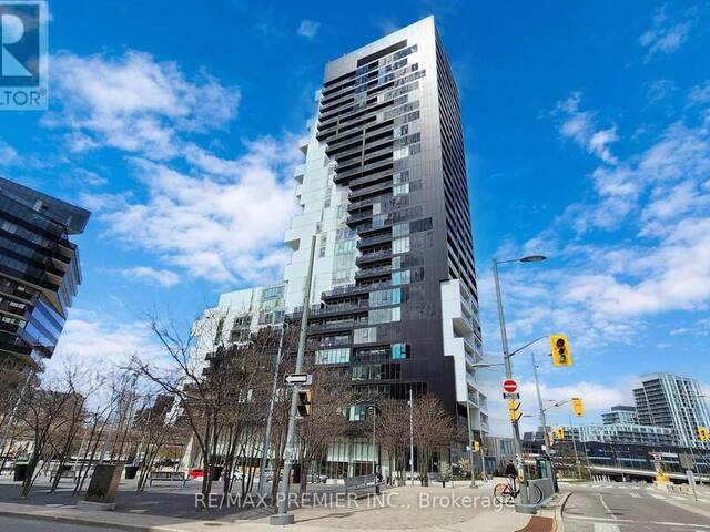 2405 - 170 BAYVIEW AVENUE Toronto Ontario, M5A 0M4