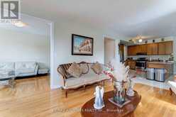 18 ORR FARM ROAD | Markham Ontario | Slide Image Eight