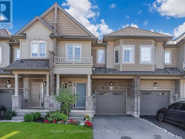 74 DENNIS DRIVE West Lincoln Ontario, L0R 2A0