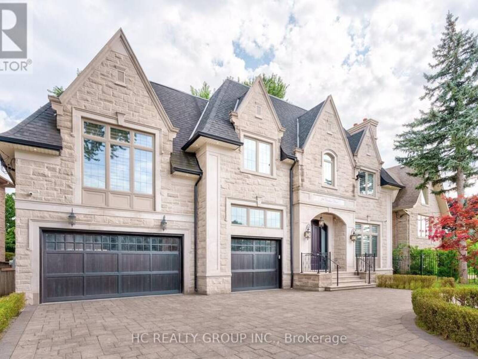 79 DENHAM DRIVE, Richmond Hill, Ontario L4C 6H9