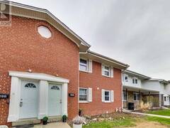 24 - 286 WESTCOURT PLACE Waterloo Ontario, N2L 2R7