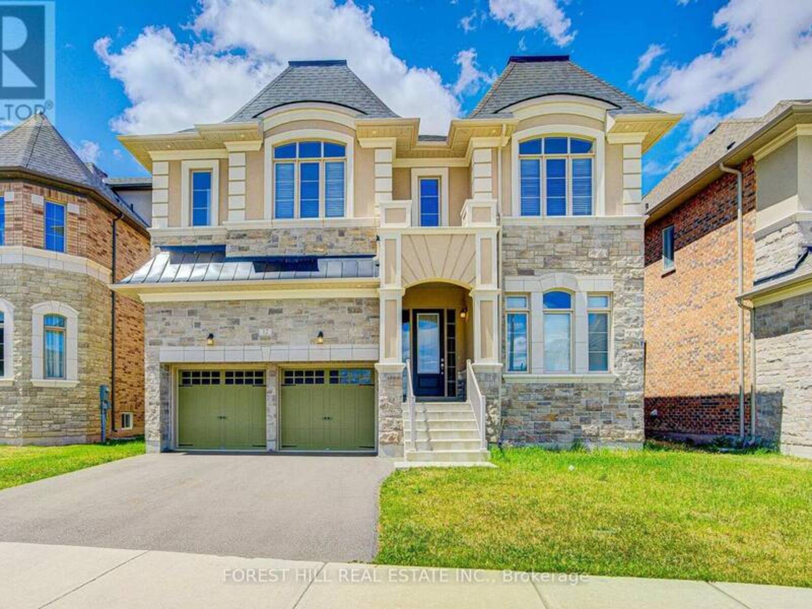 12 GIARDINA CRESCENT, Richmond Hill, Ontario L4B 0G2