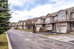 522 STONEHENGE DRIVE | Hamilton Ontario | Slide Image Forty