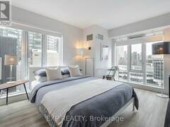 1301 - 200 VICTORIA STREET Toronto Ontario, M5B 1V8