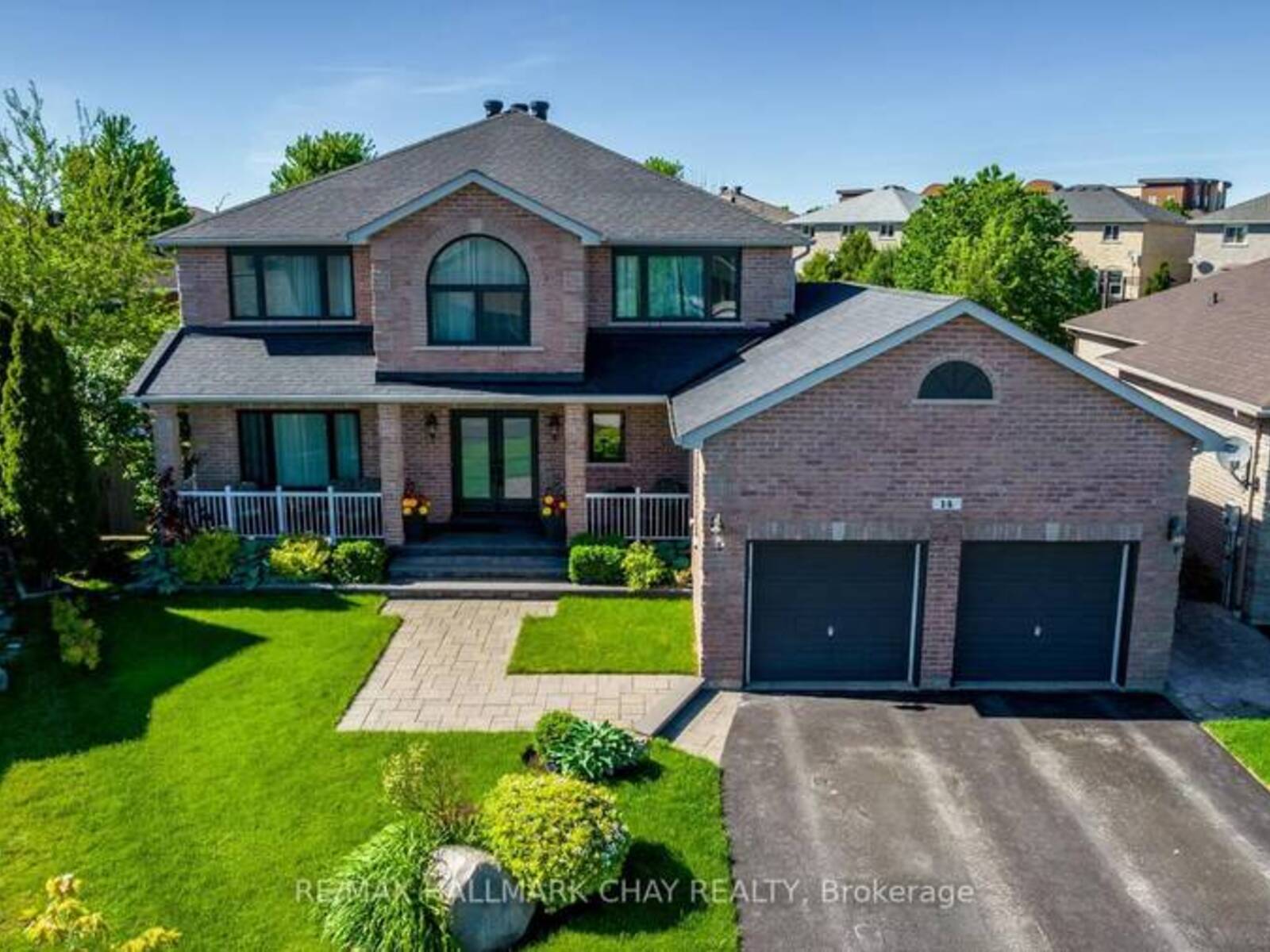 14 REBECCA COURT, Barrie, Ontario L4N 0V5