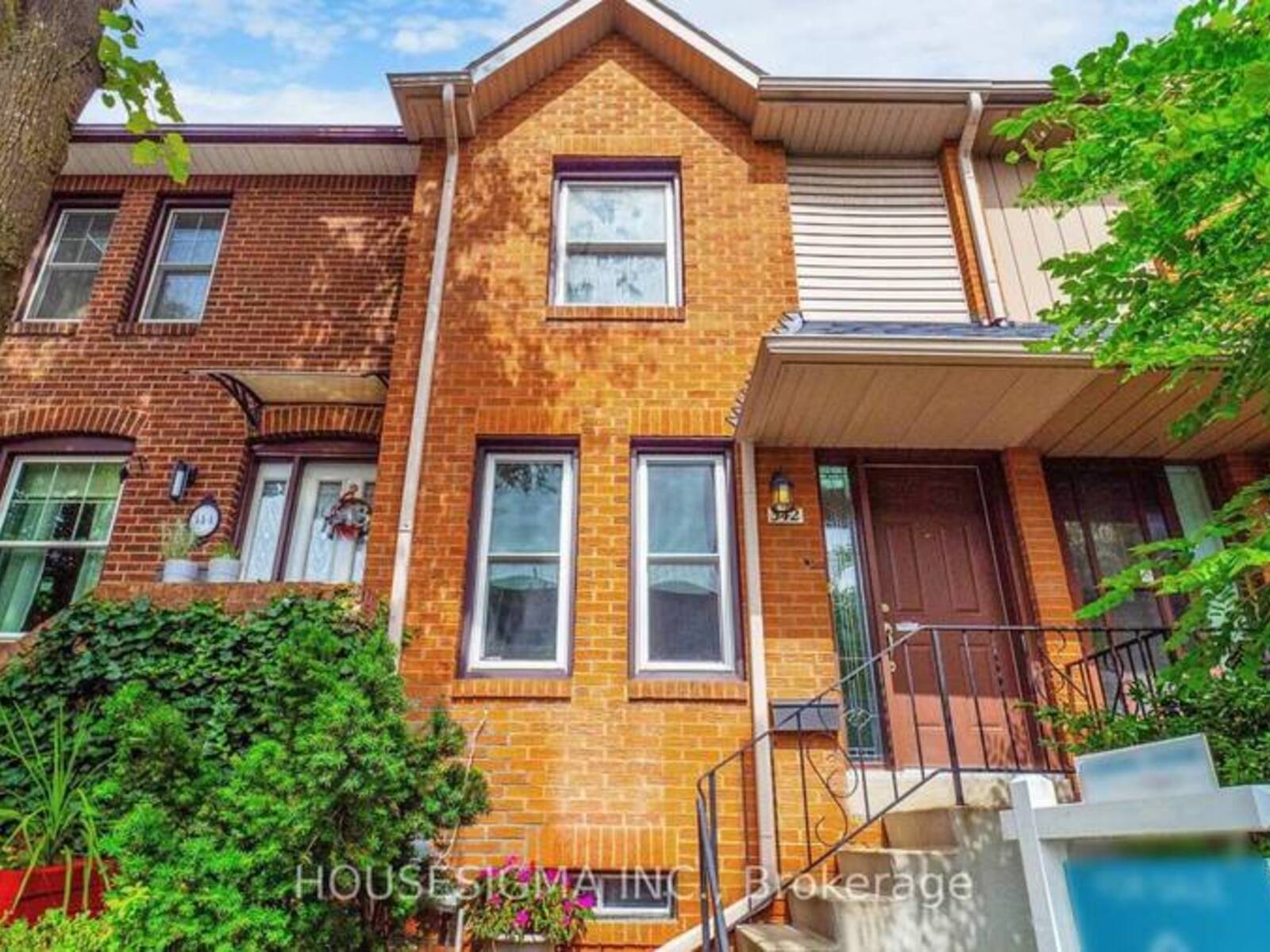 342 MELITA AVENUE, Toronto , Ontario M6G 2A3