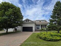 45 ELMDALE DRIVE Prince Edward Ontario, K0K 3L0