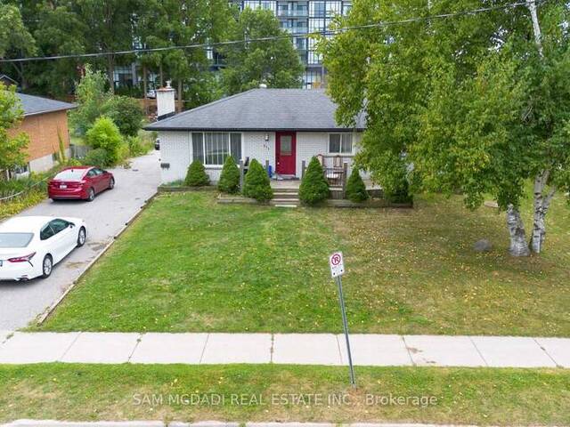 211 KENNETH AVENUE Barrie Ontario, L4N 4H2