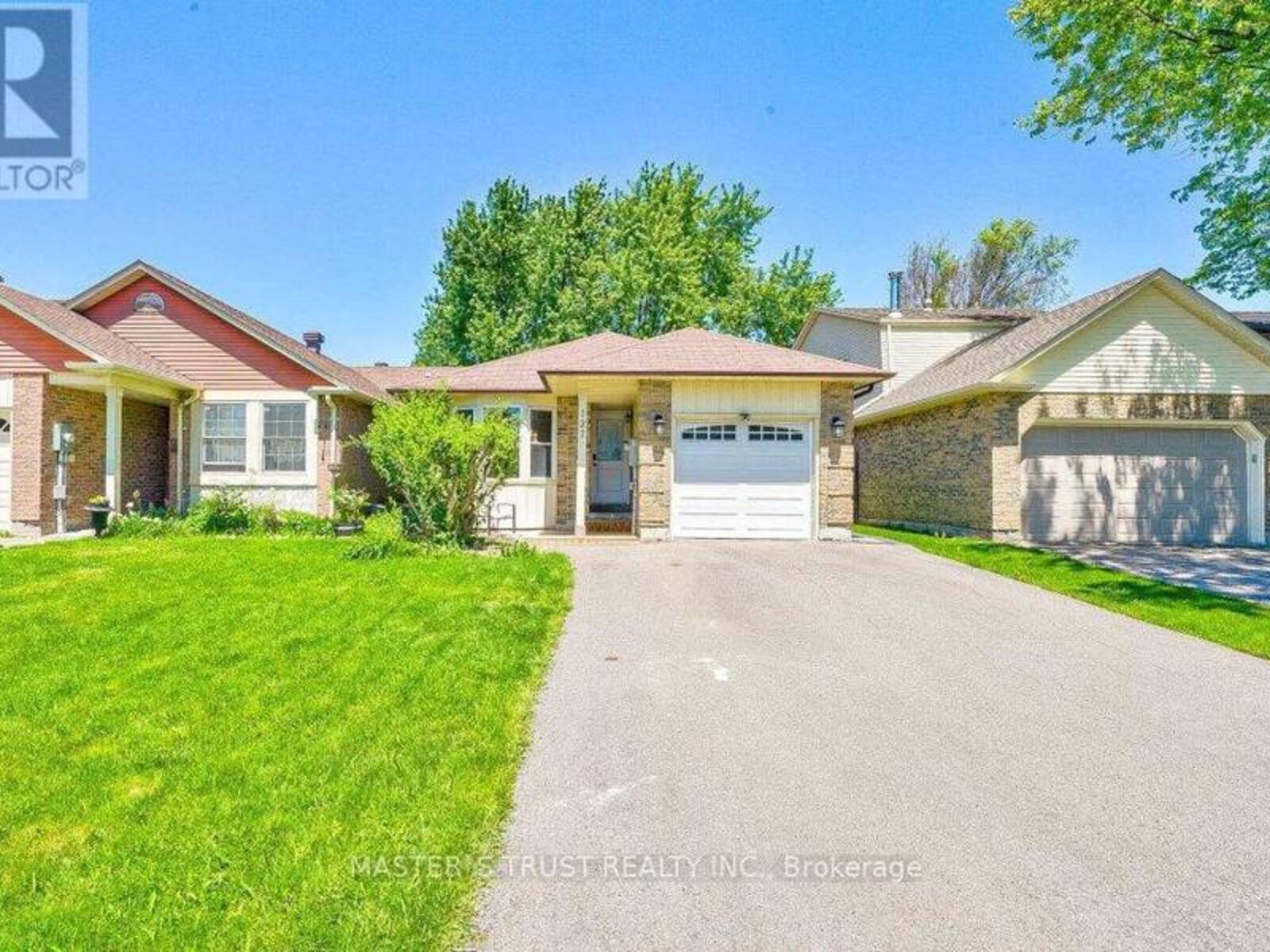 127 BATSON DRIVE, Aurora, Ontario L4G 3S6