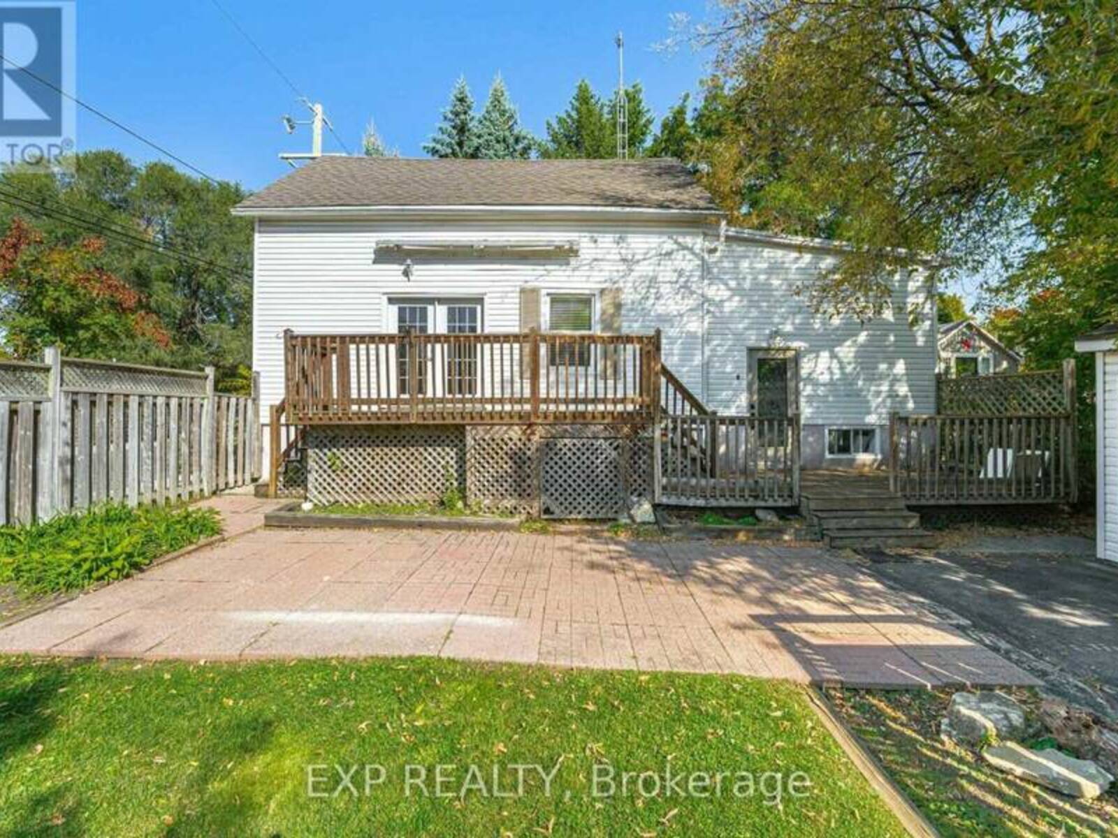 290 PINE STREET, Milton, Ontario L9T 1K6