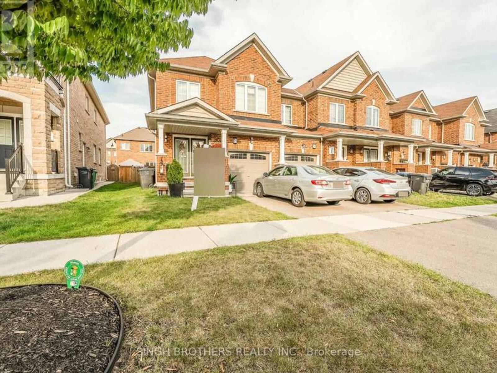 21 HOOVER ROAD, Brampton , Ontario L7A 4L2