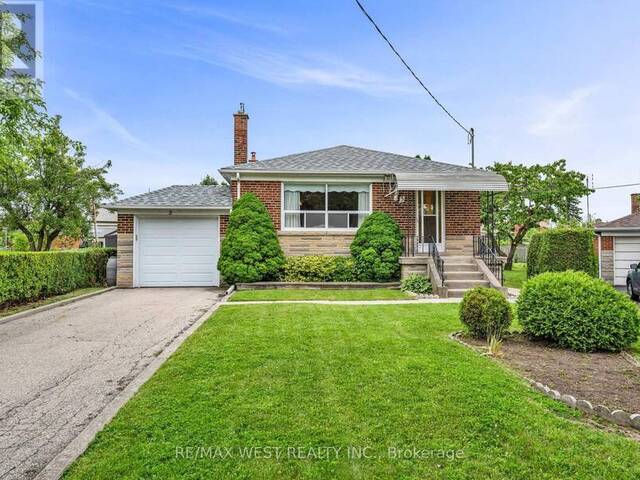 5 PICTON CRESCENT Toronto Ontario, M3K 1W4