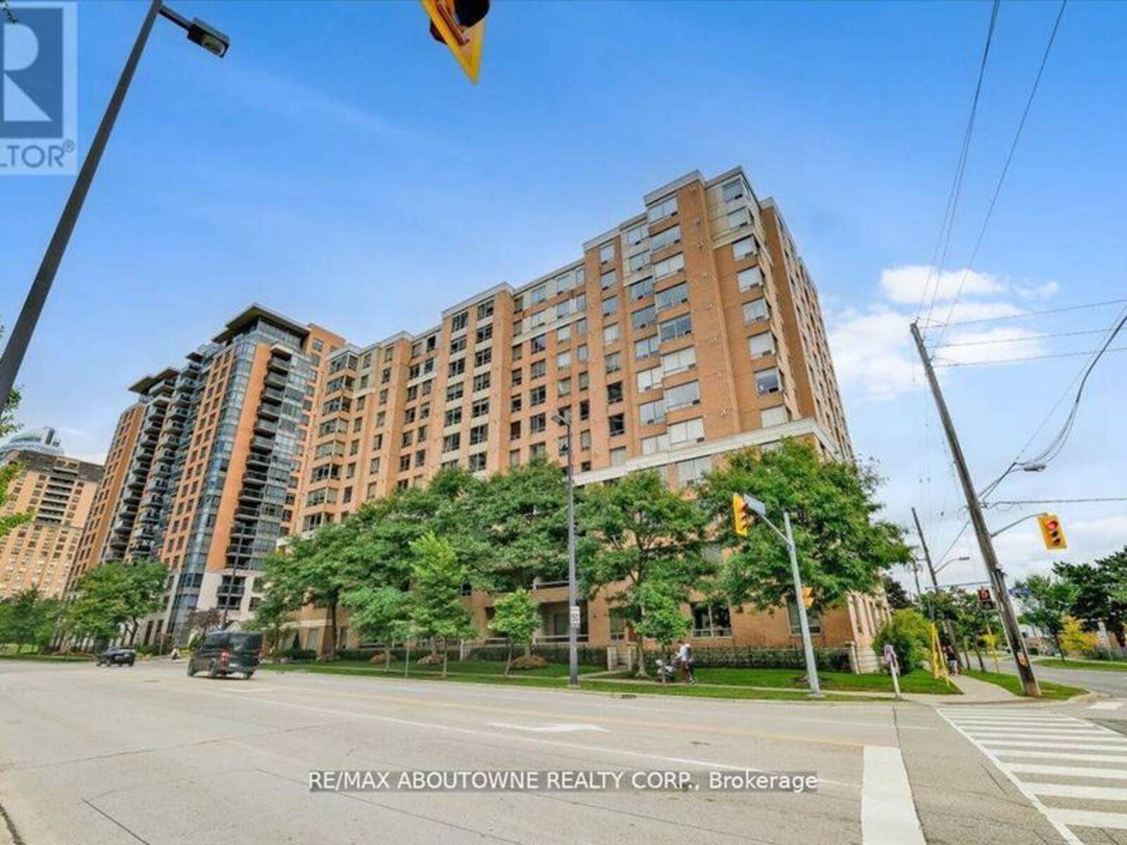 817 - 88 GRANDVIEW WAY, Toronto, Ontario M2N 6V6