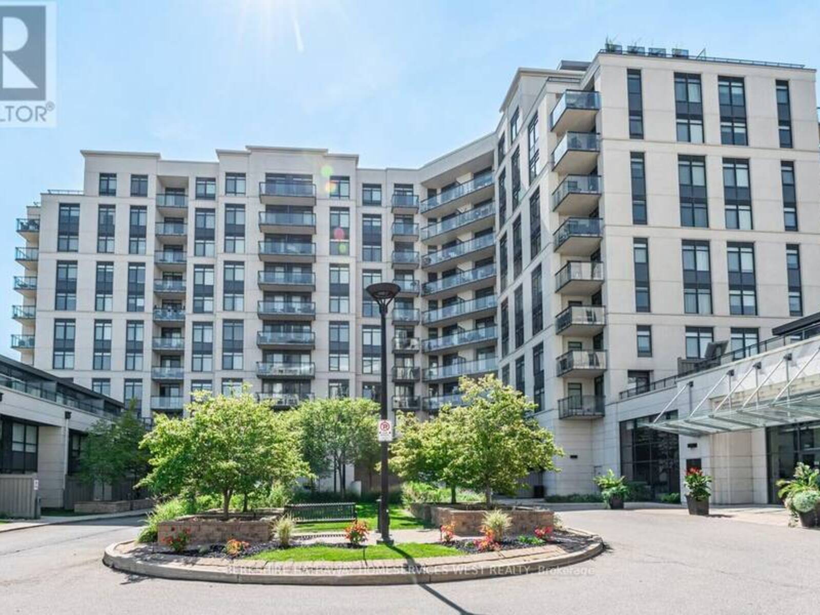 607 - 24 WOODSTREAM BOULEVARD N, Vaughan, Ontario L4L 8C4