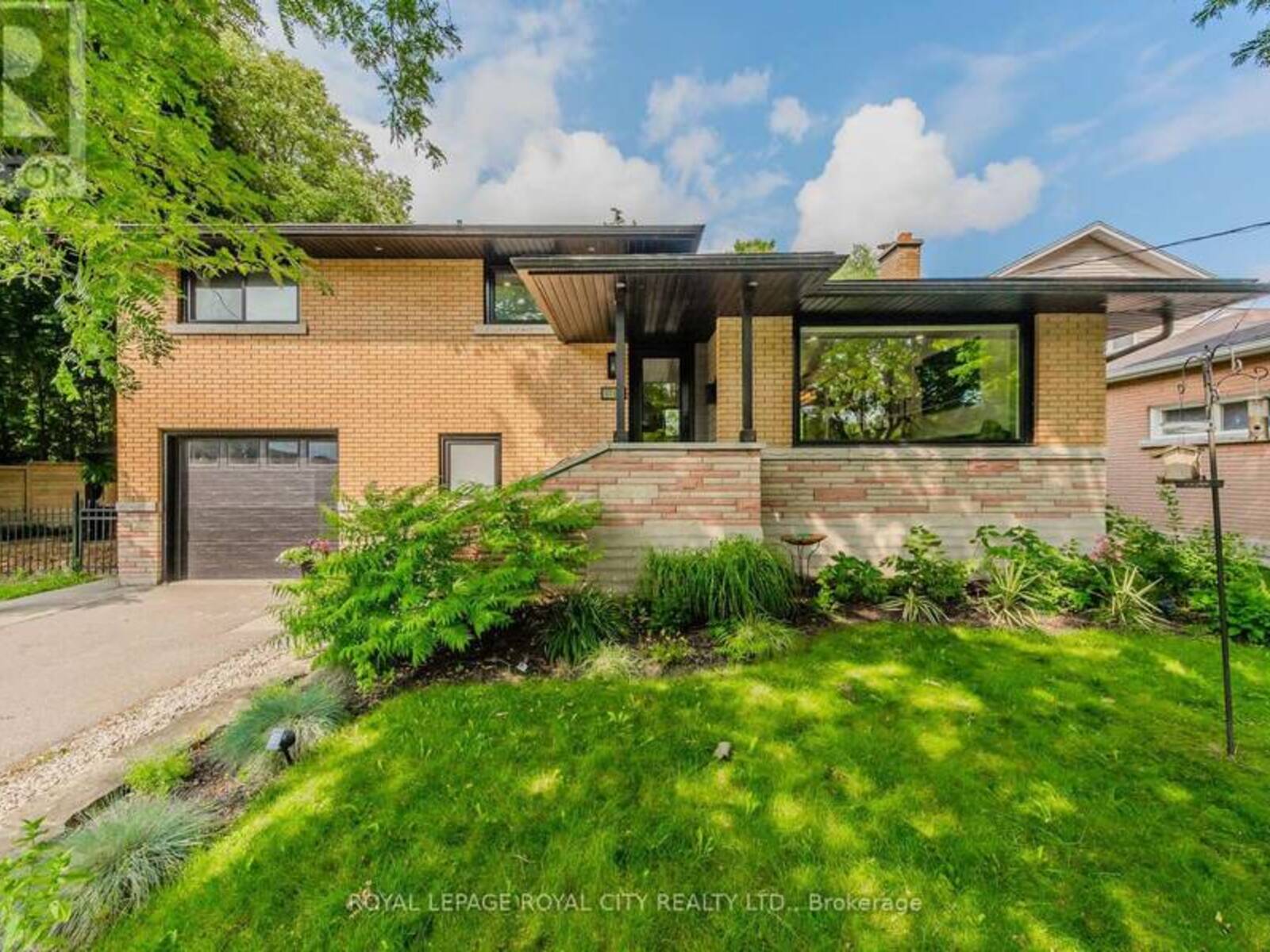 1735 QUEENSTON ROAD, Cambridge, Ontario N3H 3M3