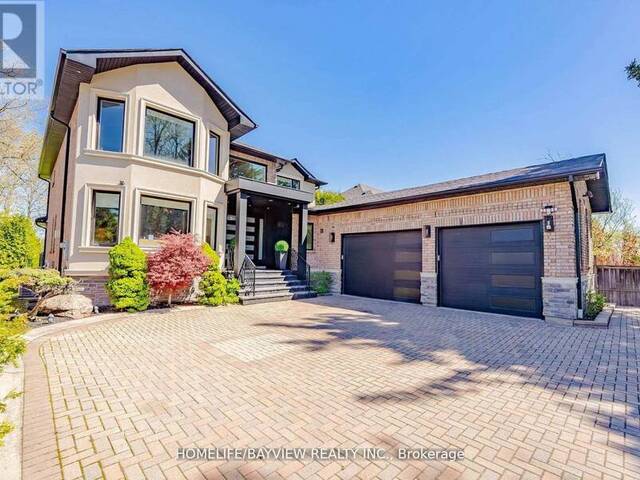 90 GARDEN AVENUE Richmond Hill Ontario, L4C 6M1