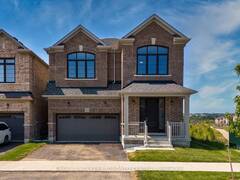 254 MADELAINE DRIVE Barrie Ontario, L9S 2Z4