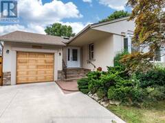 1842 CHRISTOPHER ROAD Mississauga Ontario, L5J 2K8