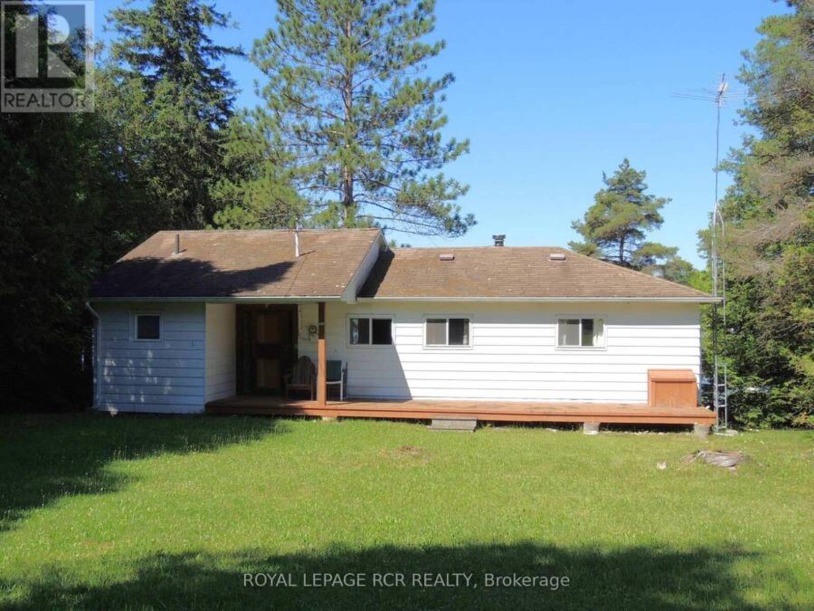 240 POINT ROAD, Grey Highlands, Ontario N0C 1E0