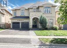 46 BALIN CRESCENT | Brampton Ontario | Slide Image One