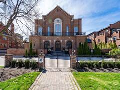 103 - 65 SHELDRAKE BOULEVARD Toronto Ontario, M4P 2B1