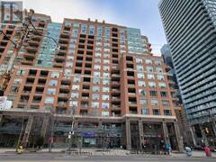 905 - 887 BAY STREET Toronto Ontario, M5S 3K4