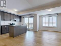 9 UPPER - 490 BERESFORD PATH Oshawa Ontario, L1H 0B2