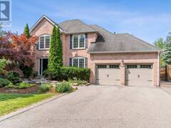 18 HARROWSMITH PLACE Richmond Hill Ontario, L4E 2J9