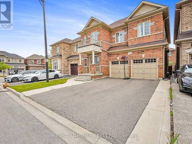 13 LLOYD CRESCENT Brampton Ontario, L7A 4J5