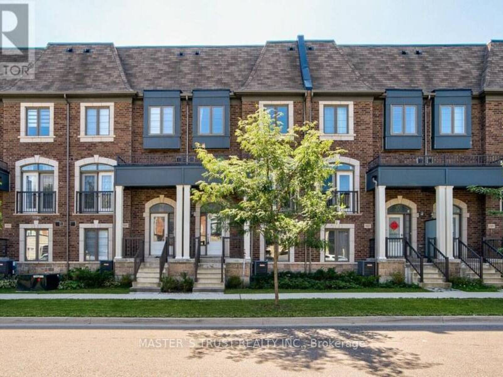 105 LICHFIELD ROAD, Markham, Ontario L3R 0W9