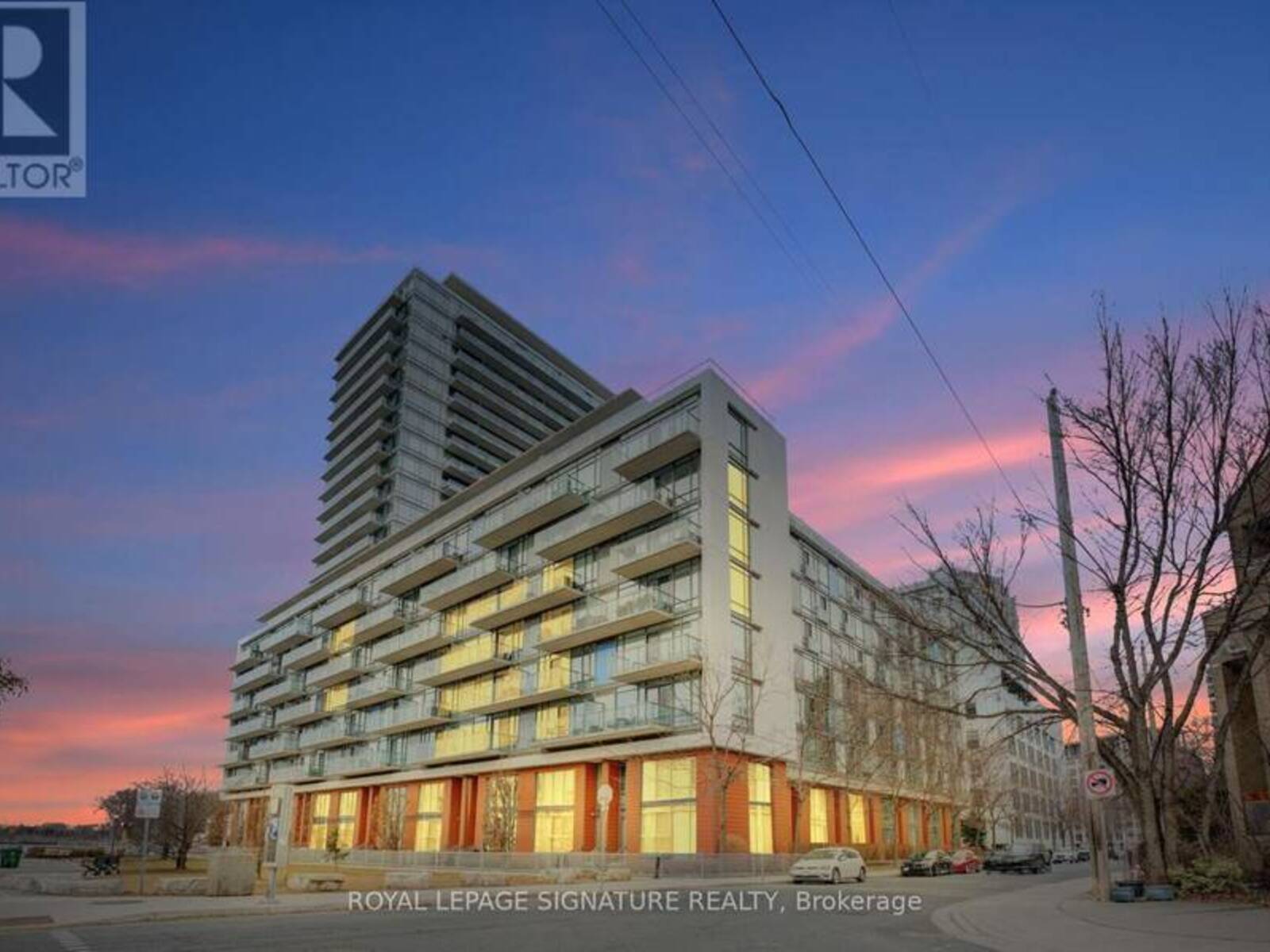 602 - 90 STADIUM ROAD, Toronto, Ontario M5V 3W5