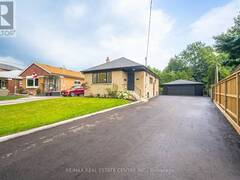 27 GARTHWOOD DRIVE Toronto Ontario, M1K 2J8