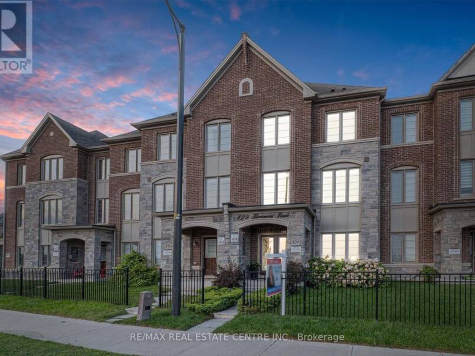 429 RIVERMONT ROAD, Brampton , Ontario L6Y 6C5