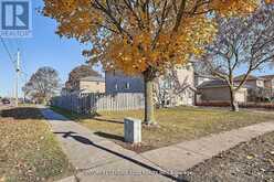 2 KINGSWAY GATE | Clarington Ontario | Slide Image Four