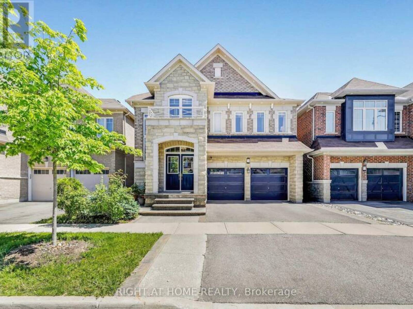 74 ABERCROMBIE CRESCENT, Brampton, Ontario L7A 4N3