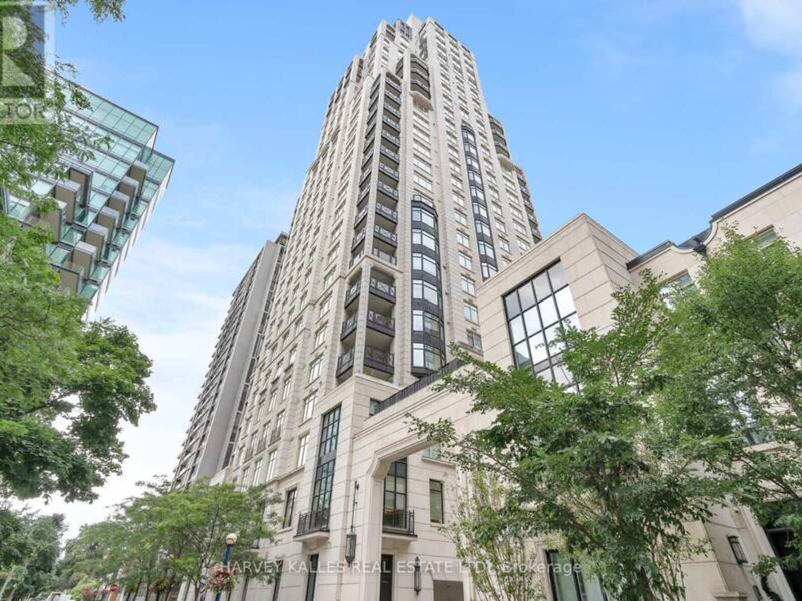 14B - 1 ST THOMAS STREET, Toronto, Ontario M5S 2B7