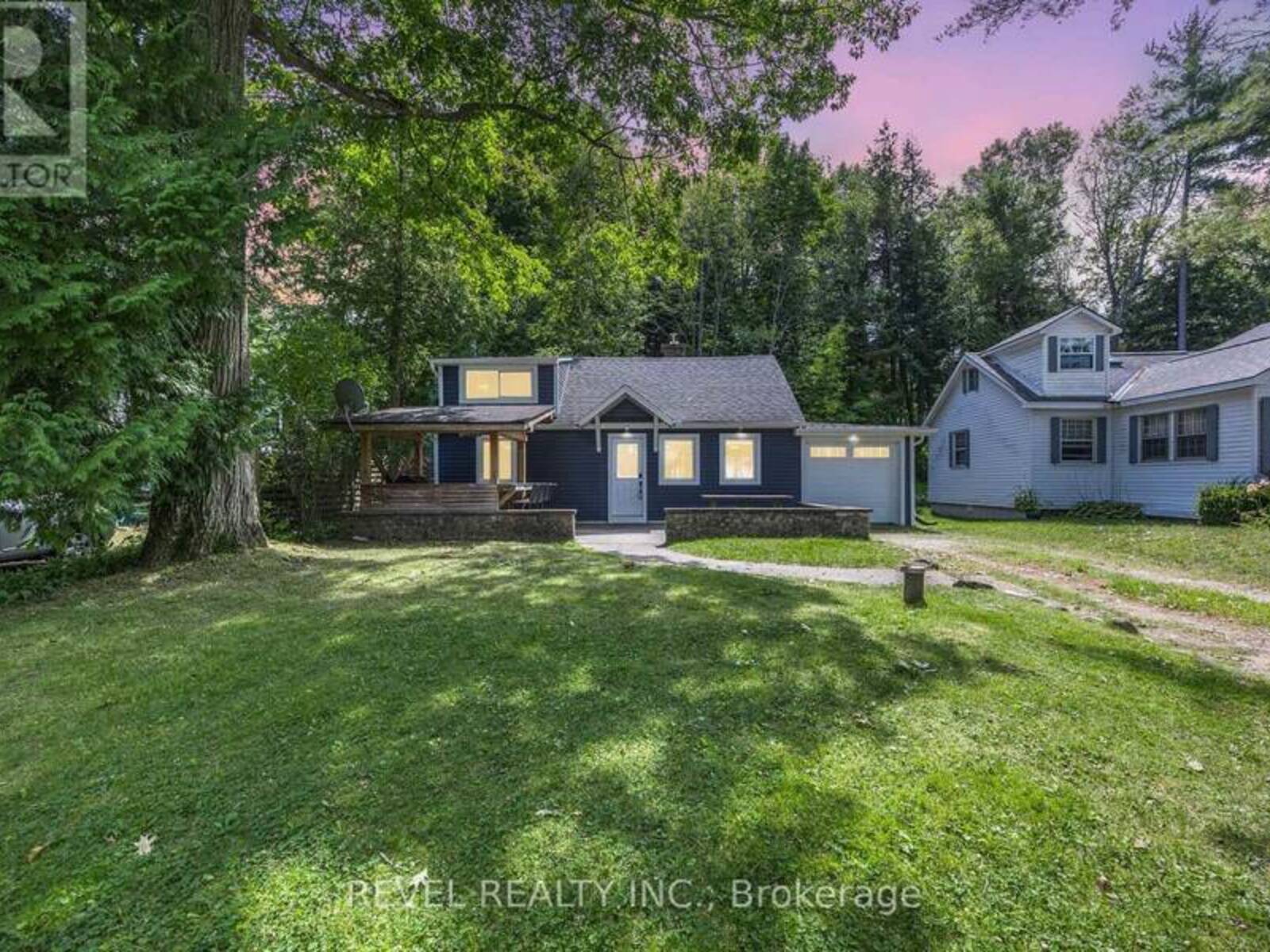 135 CENTRE BEACH ROAD, Tiny, Ontario L9M 0M7