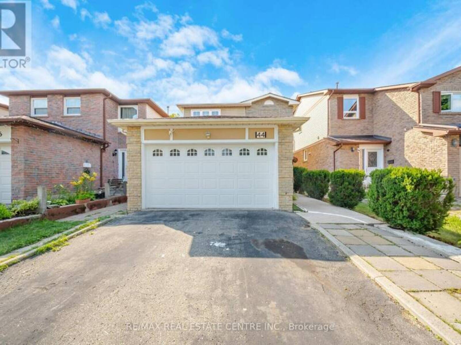 44 ABELARD AVENUE, Brampton , Ontario L6Y 2K8