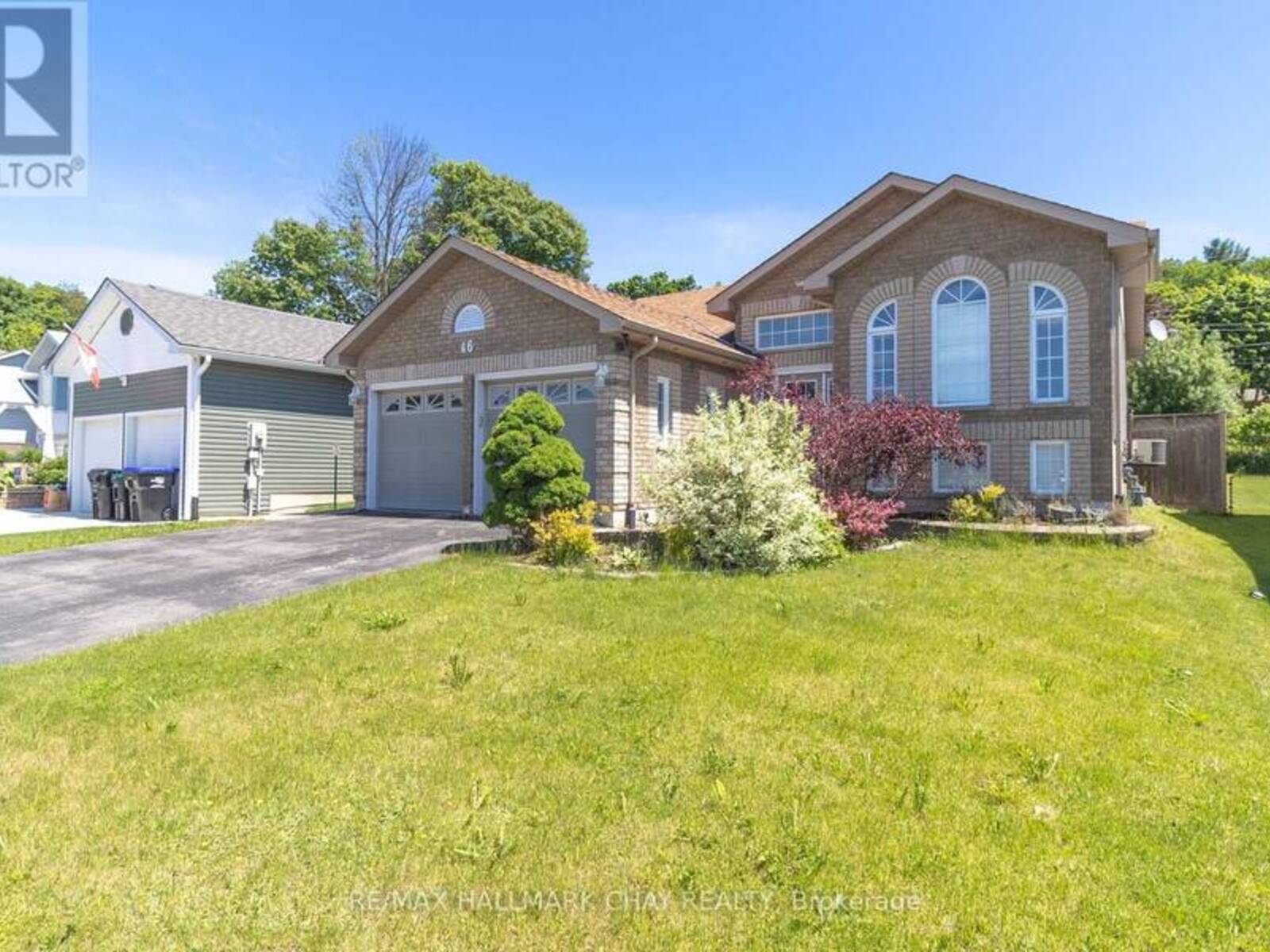 46 BYRNES CRESCENT, Penetanguishene, Ontario L9M 1V9