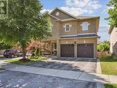 2426 BLUE HOLLY CRESCENT Oakville Ontario, L6M 4V5