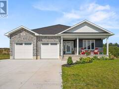 56 MCTAVISH CRESCENT Huron-Kinloss Ontario, N0G 2R0