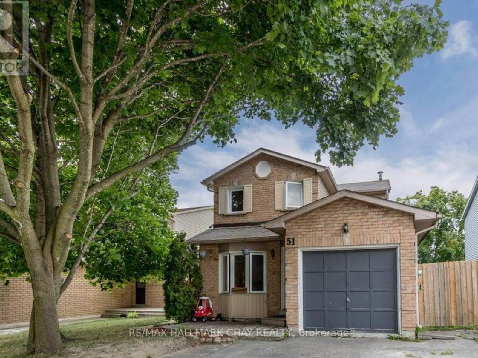 51 HADDEN CRESCENT, Barrie, Ontario L4M 6G6