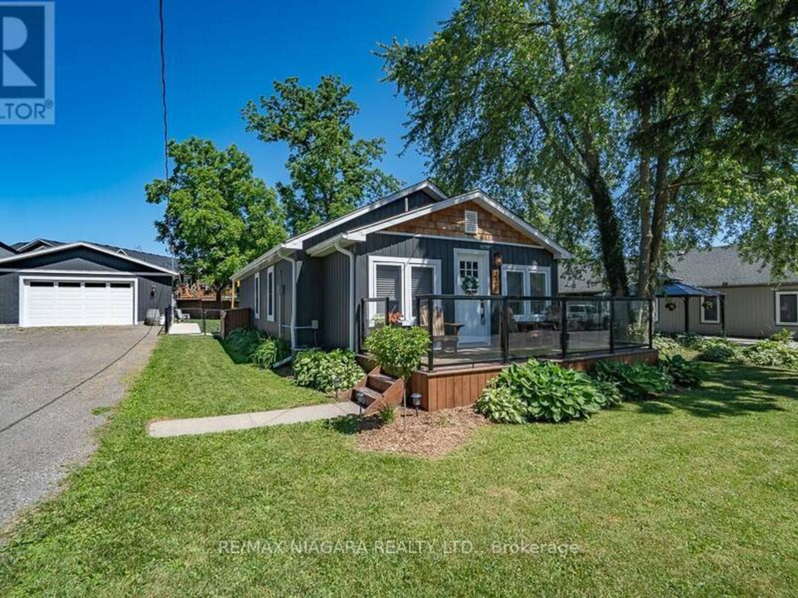 228 RIDGEWAY ROAD, Fort Erie, Ontario L0S 1B0