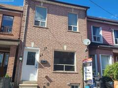 64 ROBINSON STREET Toronto Ontario, M6J 1L5