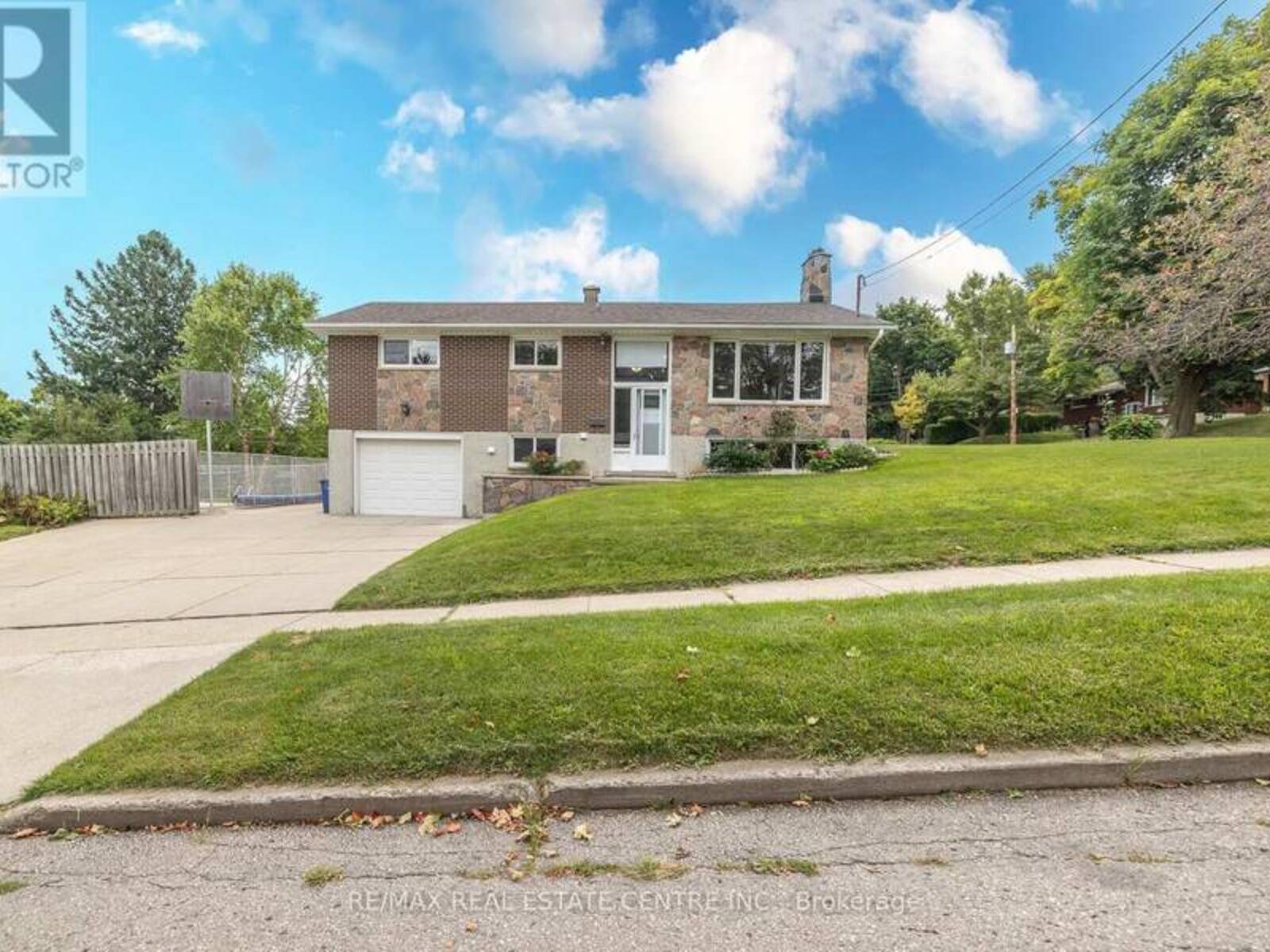 50 DREW STREET, Guelph, Ontario N1H 2A1