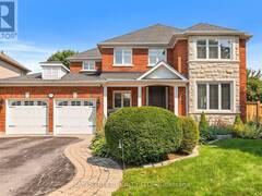 693 FOXCROFT BOULEVARD Newmarket Ontario, L3X 1N2