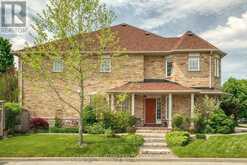 149 RUSSELL JARVIS DRIVE | Markham Ontario | Slide Image Three