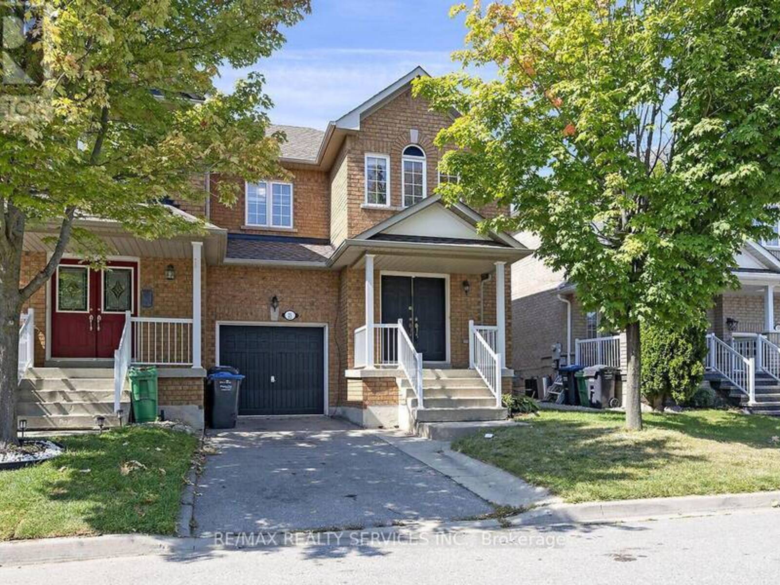 21 KNIGHTSWOOD CRESCENT, Brampton, Ontario L7A 3R1